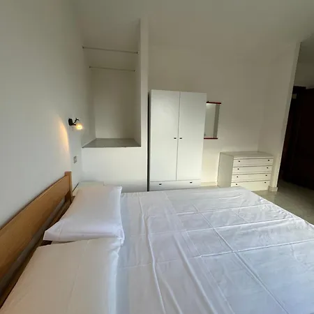Casa Giulietta - Centro Feriehus San Teodoro (Sardinia)