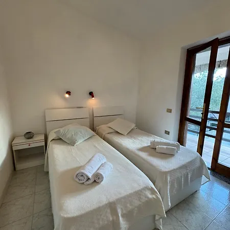 Feriehus Casa Giulietta - Centro San Teodoro (Sardinia)